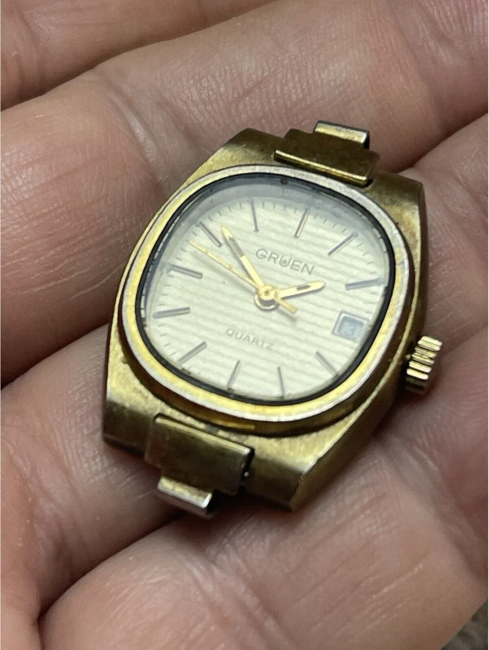 Vintage Gruen Womens Watch Gold Tone ( Parts/repair )